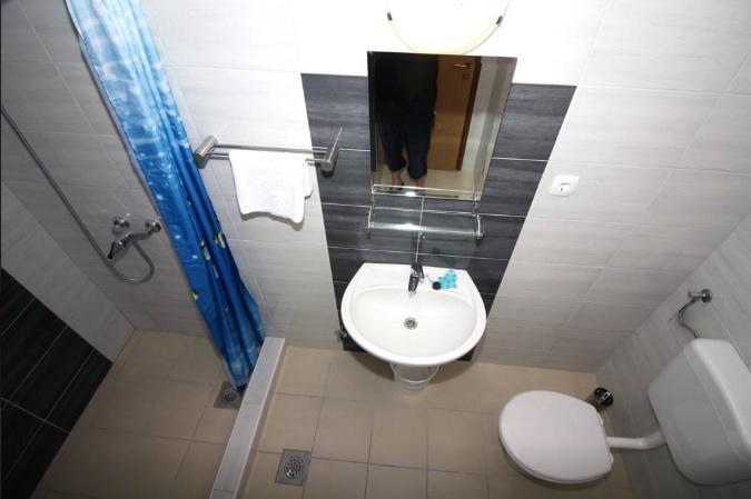 Waterfront Apartments Tisno Bagian luar foto